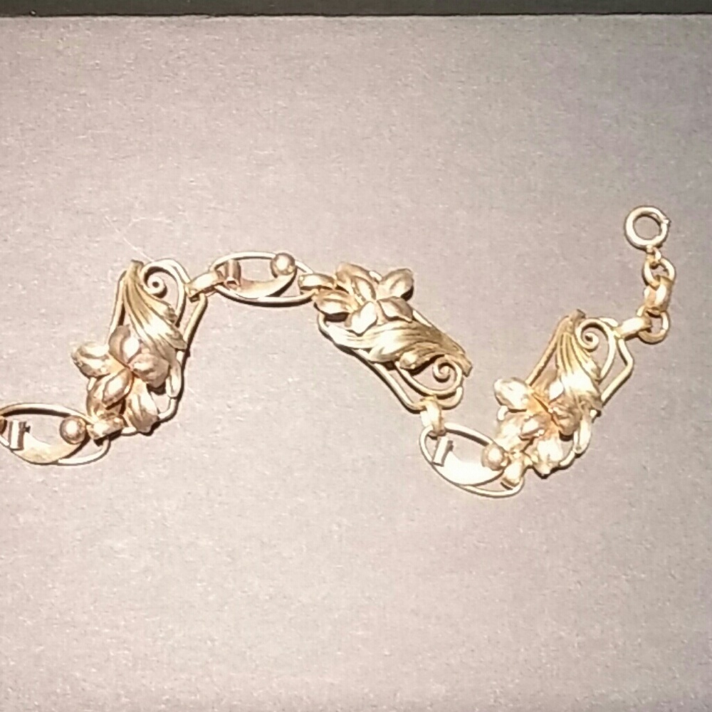 Vintage Binder Bros. 1940's Art Nouveau Bracelet